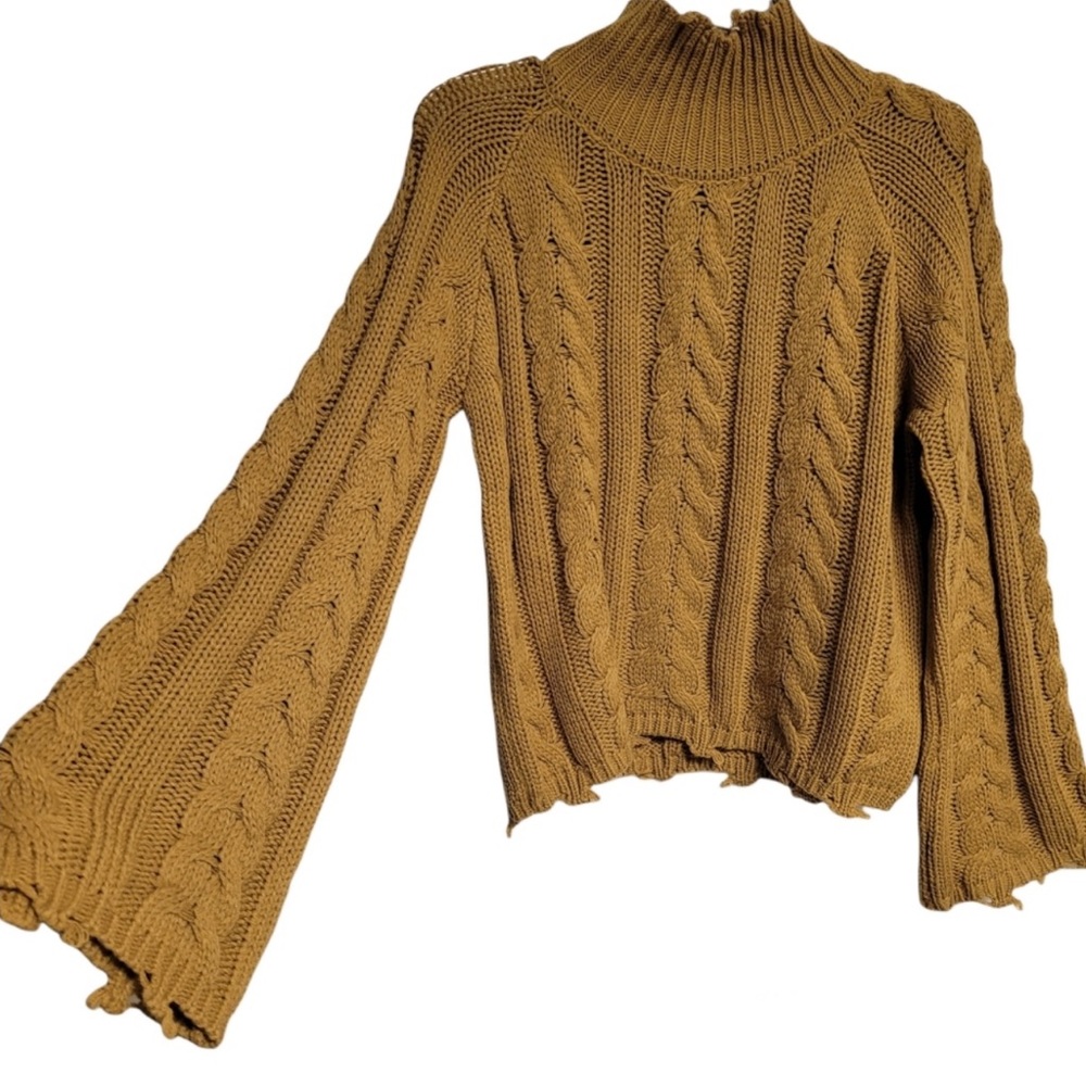 Elan Sweater - Picture 2 of 9